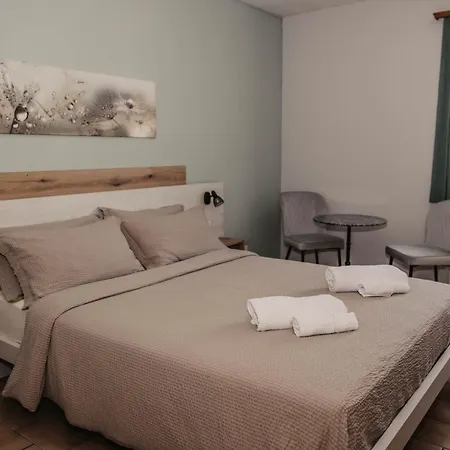 Otel Ristorante Al Portico Gerra (Locarno)