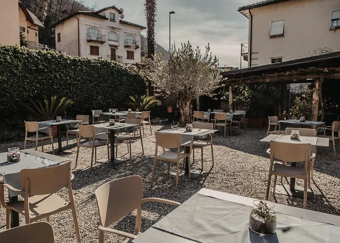 מלון Ristorante Al Portico