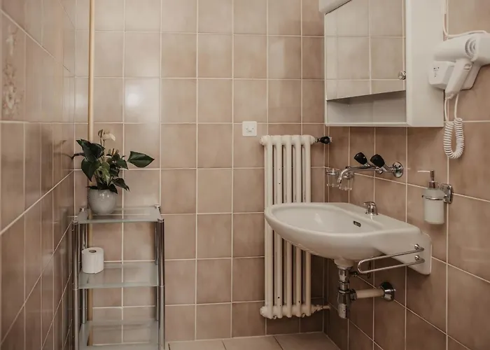 Hotel Ristorante Al Portico *