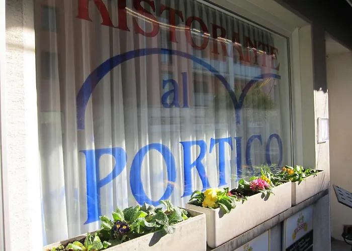 Hotel Ristorante Al Portico Gerra (Locarno)